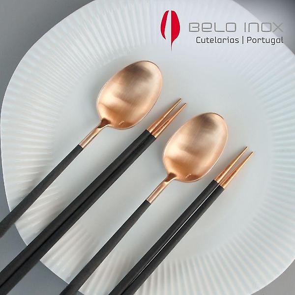  (사은품)벨로아이녹스 커트러리 블랙 골드 2인