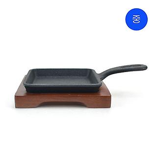 B0495580