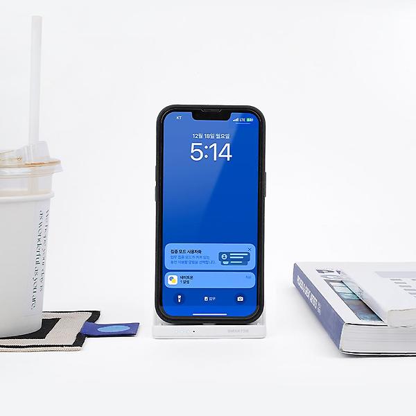  스마텍 5000mAh 거치대형 미니 보조배터리(8핀/C타입) STPB-DBH500