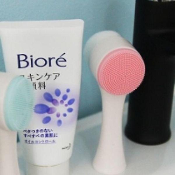  세안 브러쉬 색상임의배송