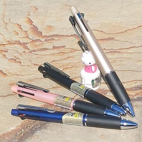  유니 제트스트림 0.38mm 4색볼펜+샤프 4+1 멀티펜