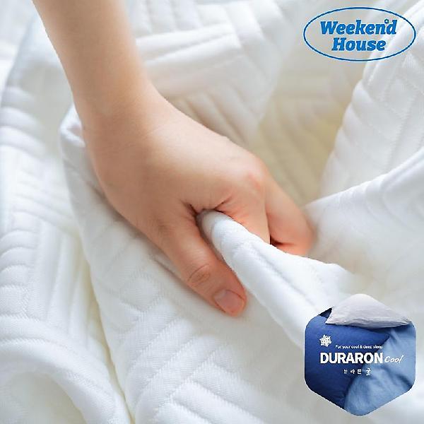  위켄드하우스 냉감패드 듀라론 100% 쿨매트 냉감매트 여름 캠핑 침대 거실 킹사이즈
