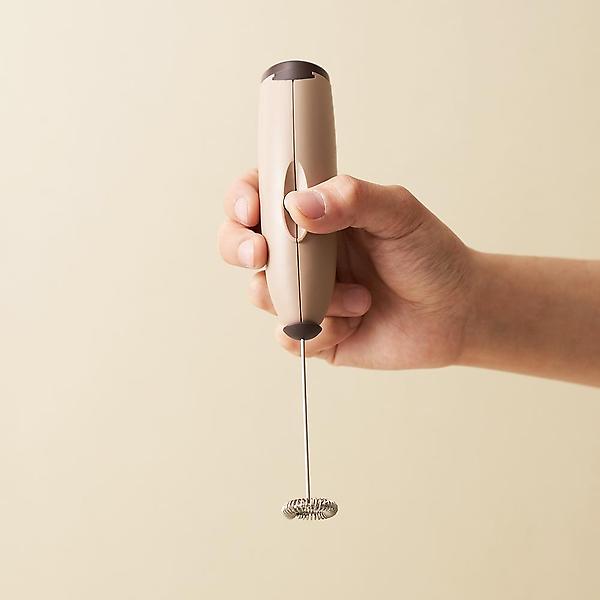  하리오 전동 우유거품기 CZ-1BR 말차라떼 전동차선 미니 핸드 자동 휘핑기