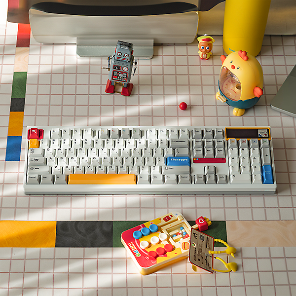  스웨그키 Ticktype DP104 커스텀 키보드 58gf 저소음 위스퍼  화이트