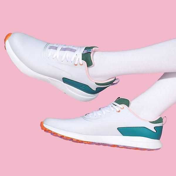  풋조이 퍼포마 스포츠 554 여성 스파이크리스 경량 골프화