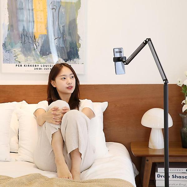  로보 핸드폰 거치대 맥세이프 마그네틱 수직촬영 항공샷 스탠드 스마트폰 전용 자바라 침대 거치대
