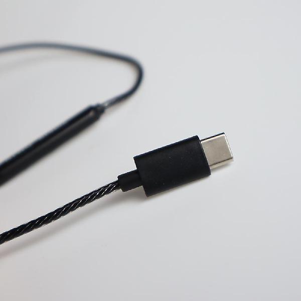  에이투 AT0104 C타입 티타늄 드라이버 HIFI 커널형 유선 이어폰