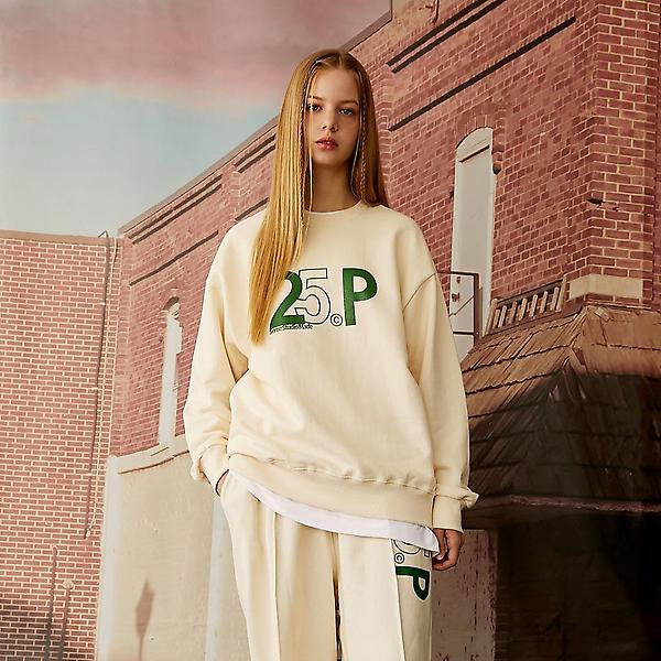  25P 센스 로고 스웨트 오버핏 맨투맨 25PU3FSWCR